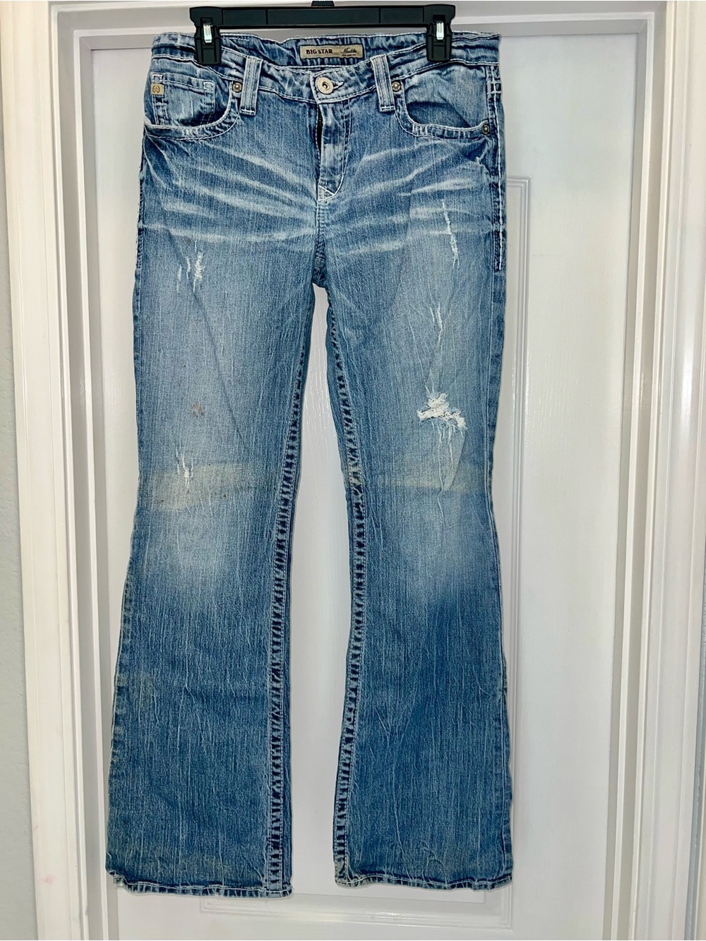 Big Star Maddie - Mid Rise Fit - Bootcut Distressed Jeans